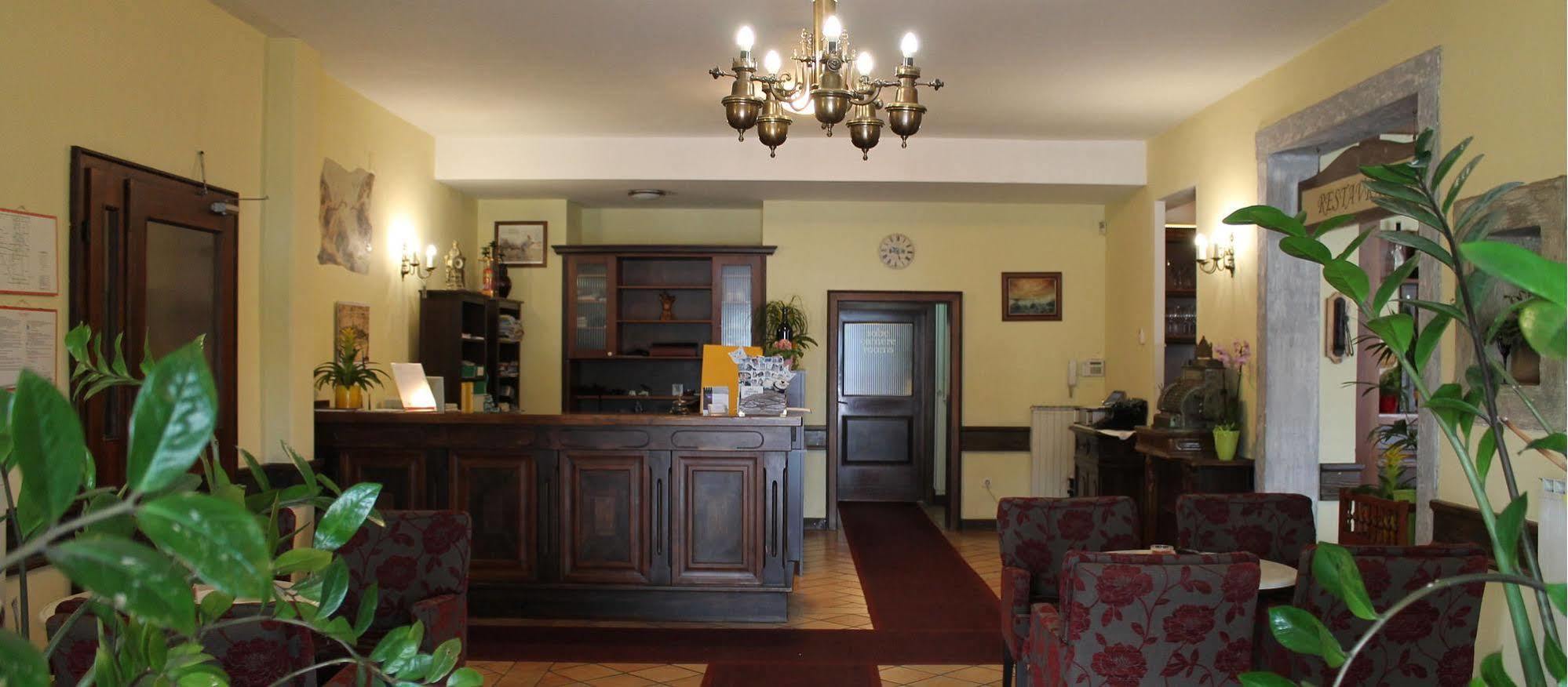 Hotel Bio Копер Екстериор снимка